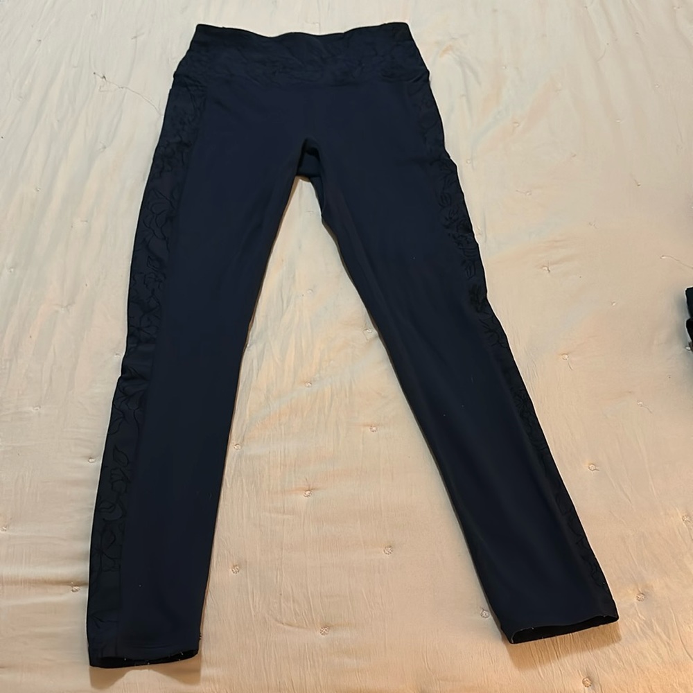 Sketchers Navy Blue Leggings with black floral design
